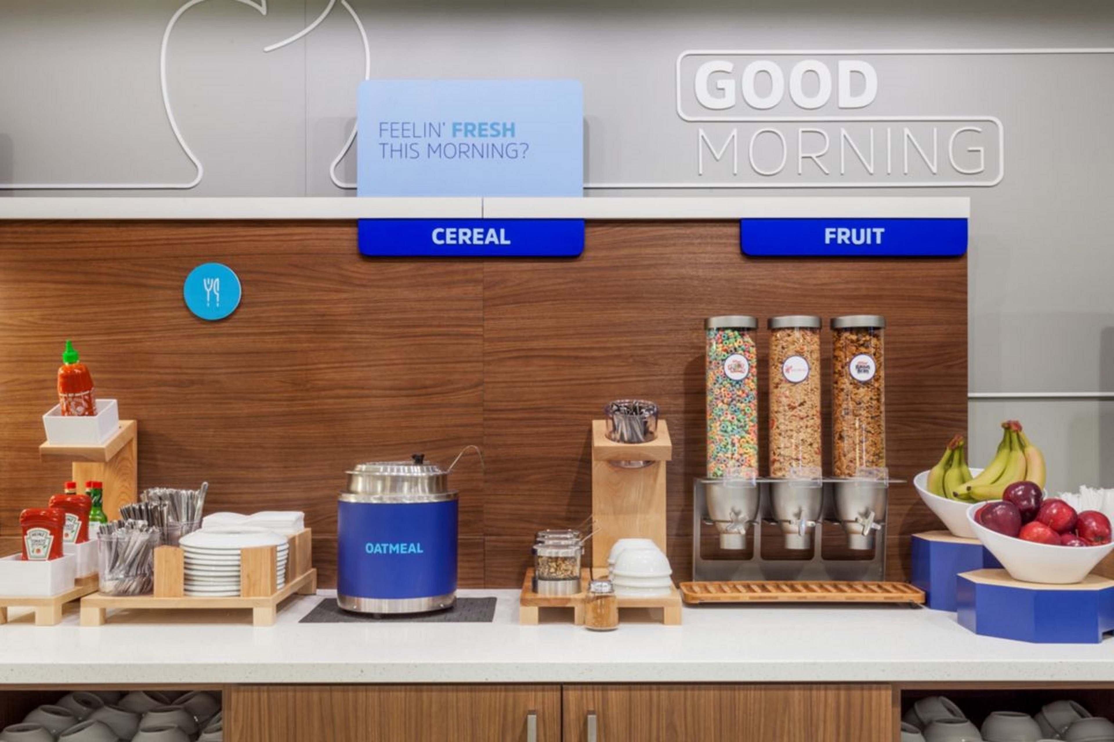 Holiday Inn Express Hotel & Suites Indianapolis W - Airport Area By Ihg Extérieur photo