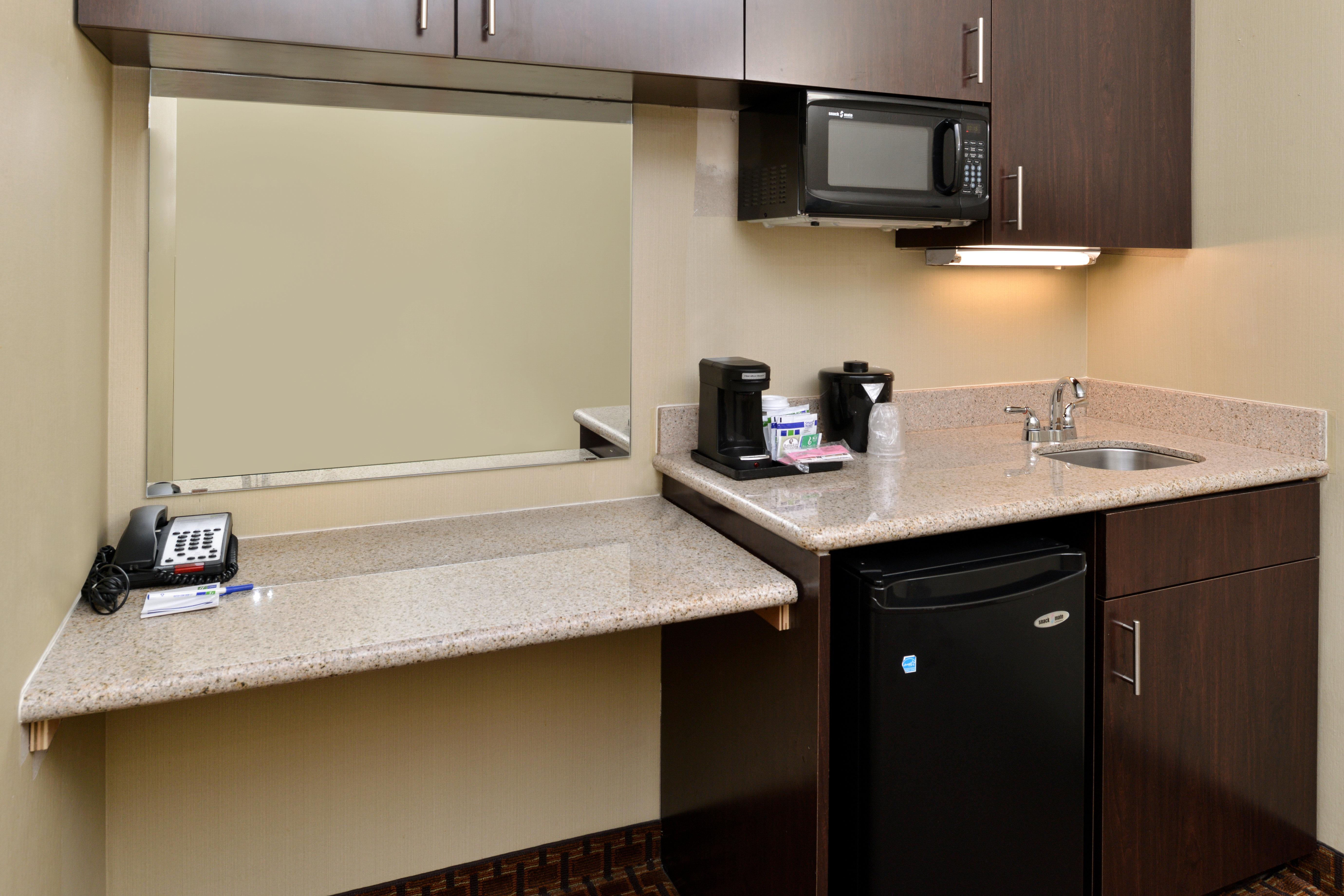 Holiday Inn Express Hotel & Suites Indianapolis W - Airport Area By Ihg Extérieur photo