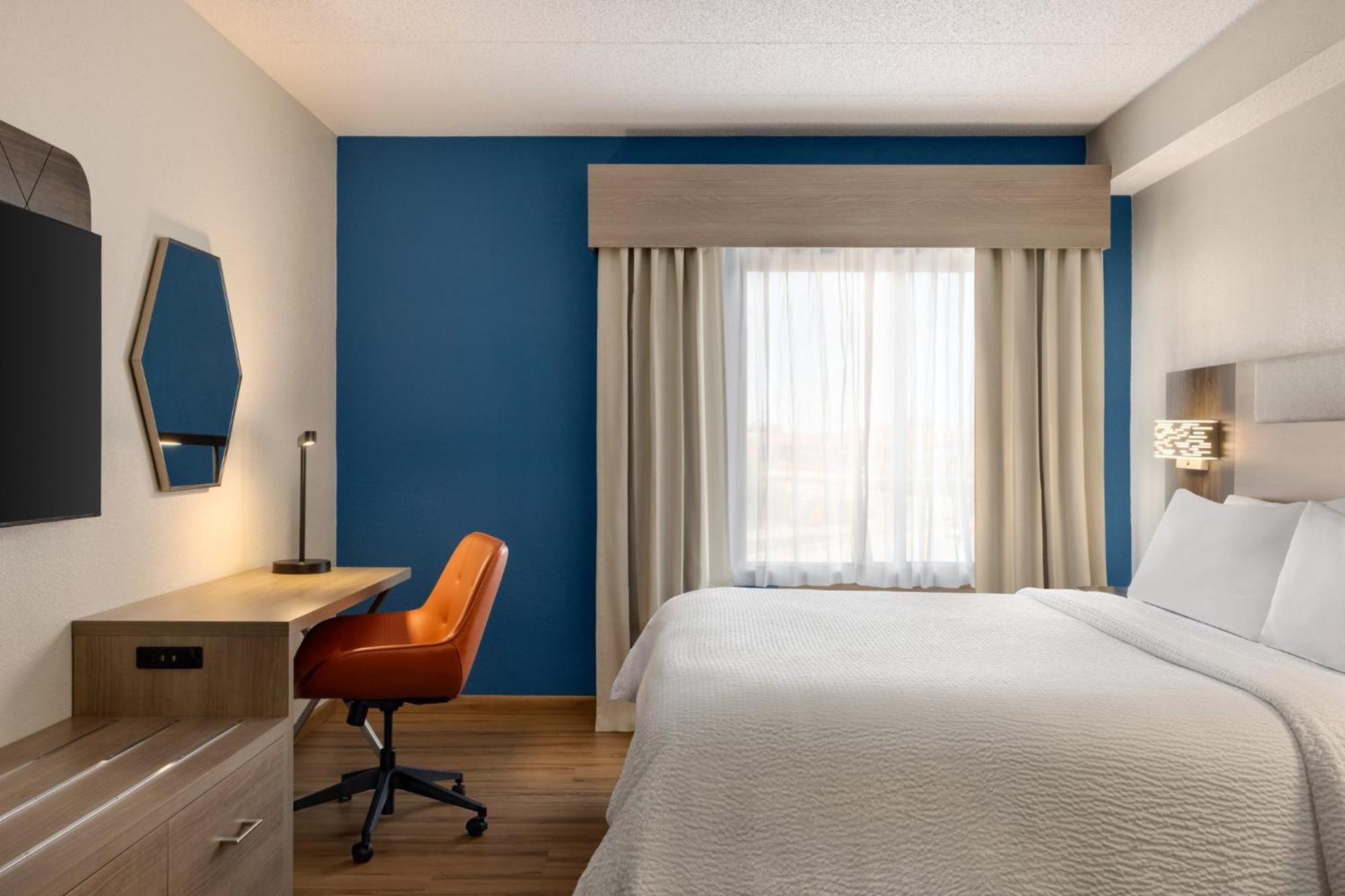 Holiday Inn Express Hotel & Suites Indianapolis W - Airport Area By Ihg Extérieur photo