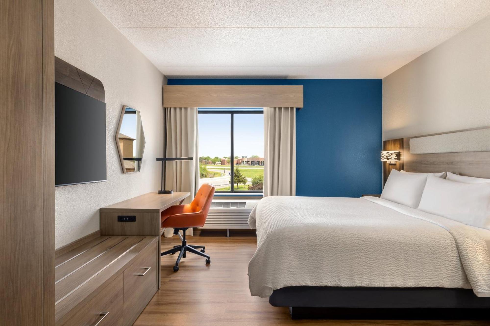 Holiday Inn Express Hotel & Suites Indianapolis W - Airport Area By Ihg Extérieur photo