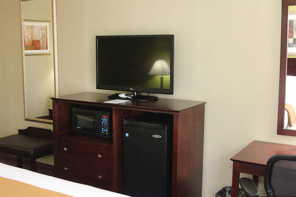 Holiday Inn Express Hotel & Suites Indianapolis W - Airport Area By Ihg Extérieur photo